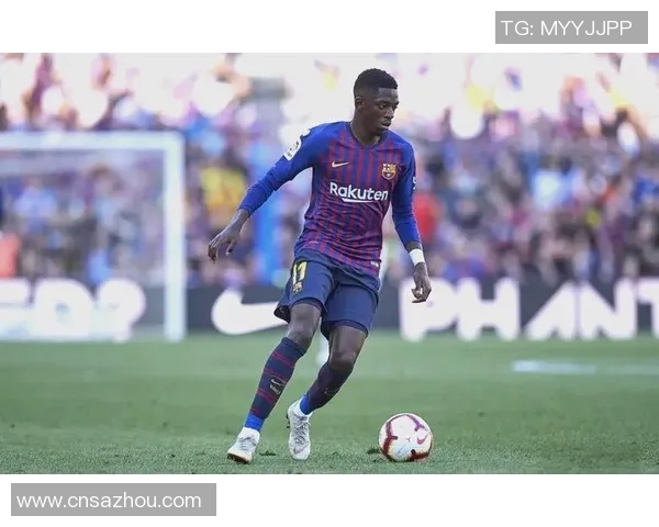 从小萌娃到足球巨星 看他小时候的成长轨迹与蜕变之路